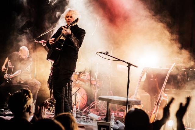 THE BEAUTY OF GEMINA | www.metaltix.com