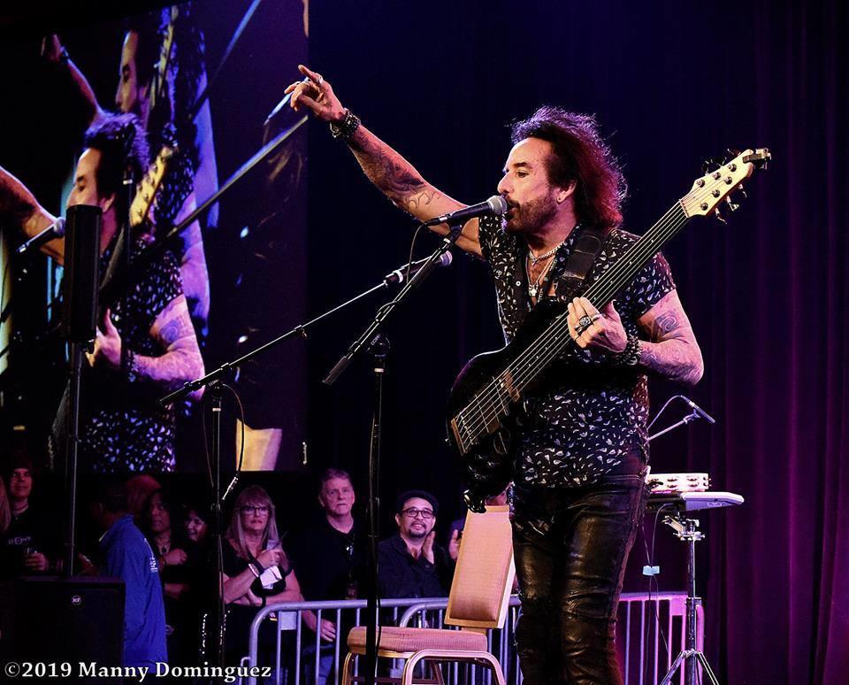 MARCO MENDOZA | www.metaltix.com