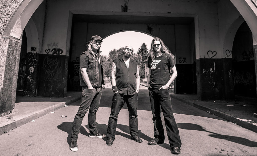 OHRENFEINDT | www.metaltix.com