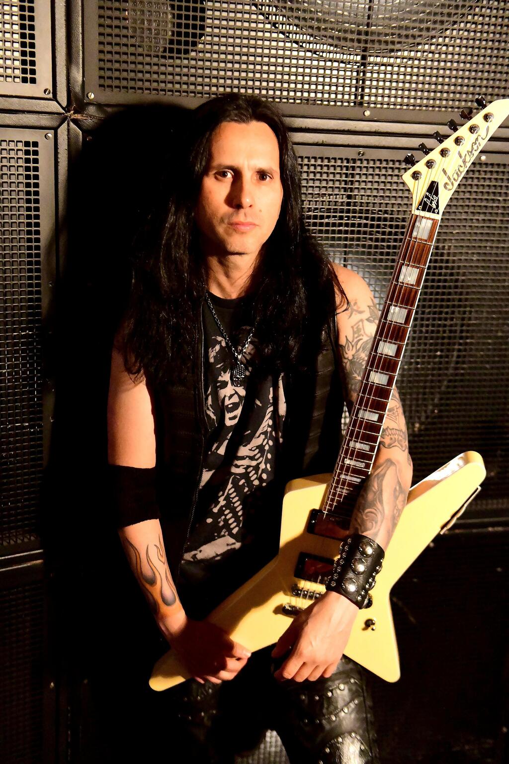 GUSG. | www.metaltix.com